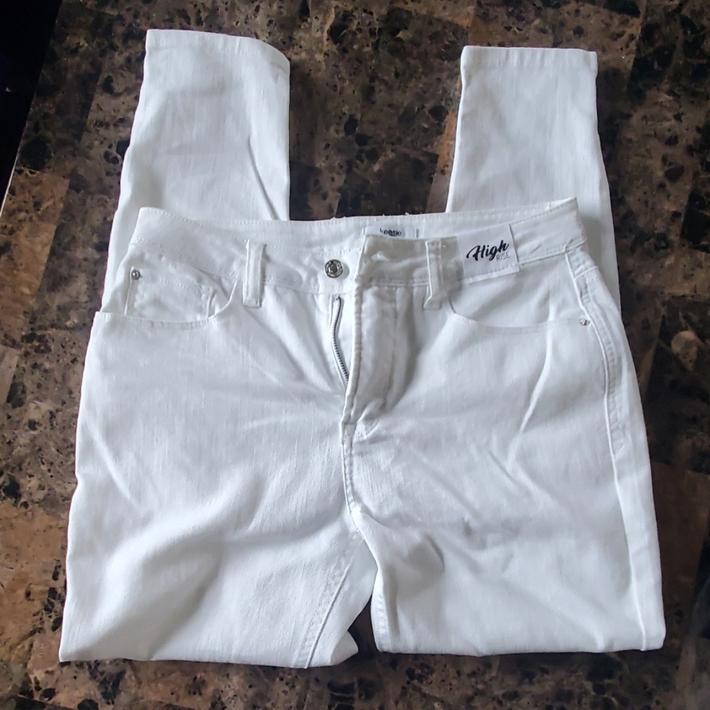 Kensie White Jeans
